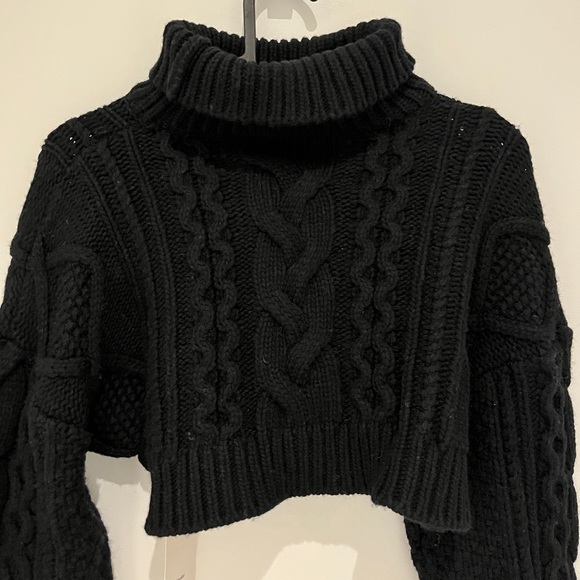 The Frankie Shop cropped black wool sweater - Picture 3 of 6
